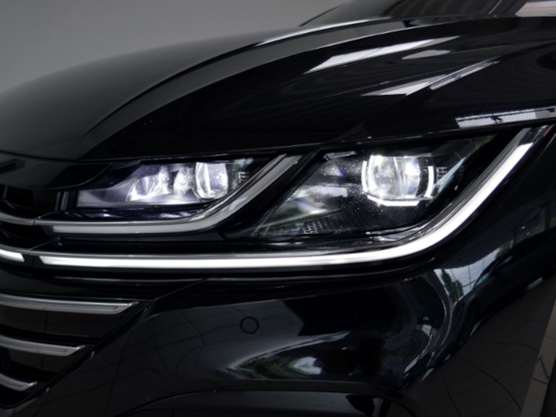Volkswagen Arteon Shooting Brake R-Line
