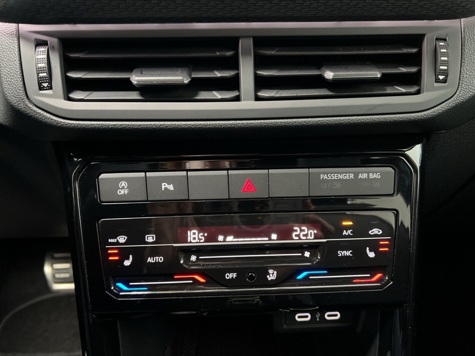 Volkswagen T-Cross – Bild 13