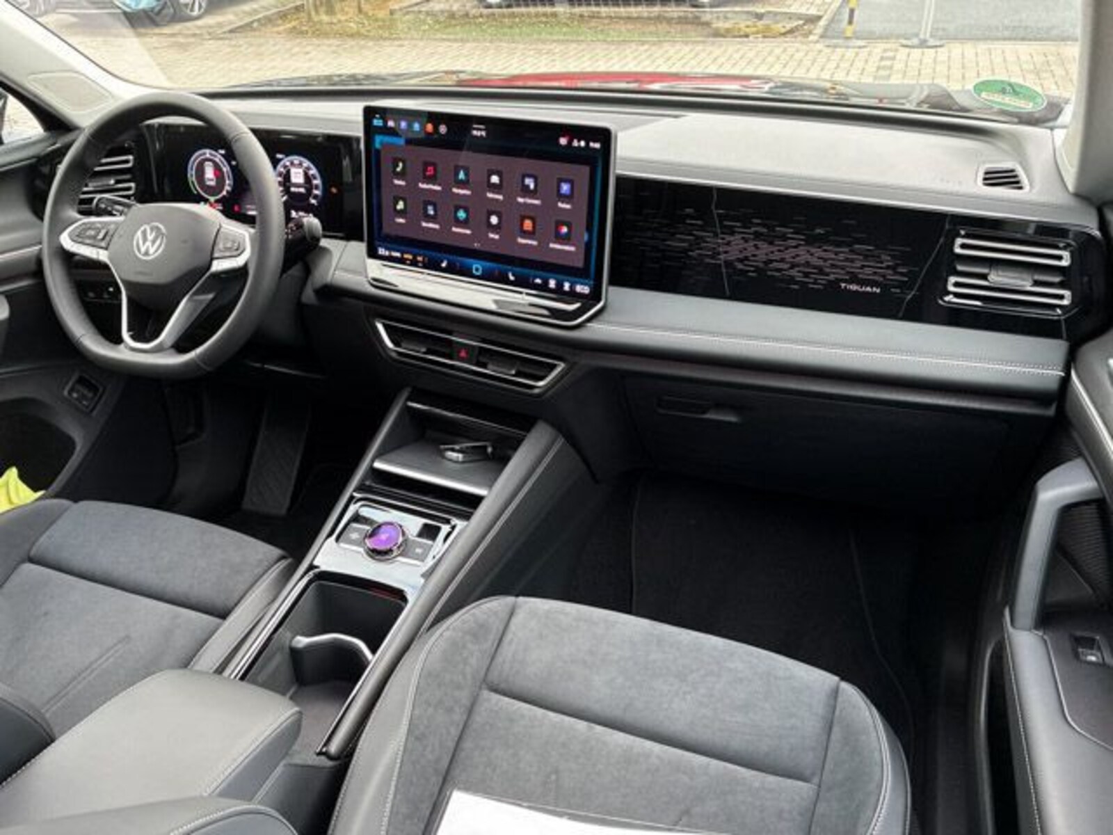 Volkswagen Tiguan – Bild 6