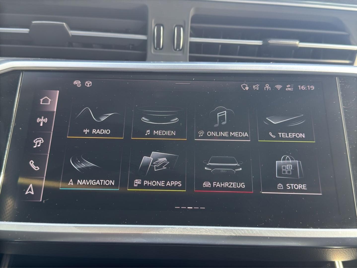 Bild über Audi S6 Avant S6 Avant TDI 253(344) kW(PS) tiptronic - für weitere Informationen kontaktieren Sie den Audi Partner