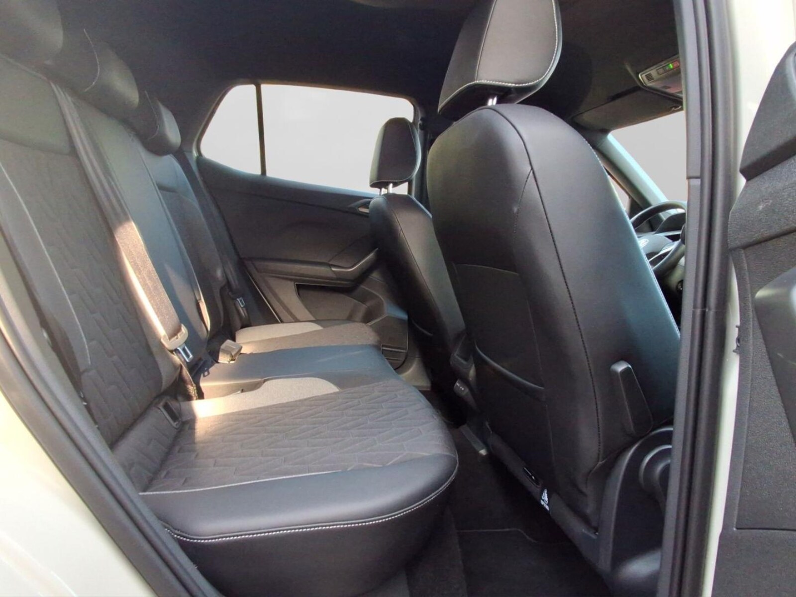 Volkswagen T-Cross – Bild 17