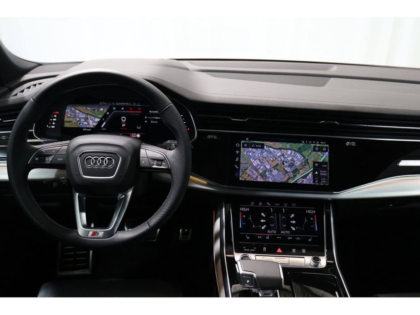 Bild über Audi Q8 SUV 50 TDI quattro tiptronic - für weitere Informationen kontaktieren Sie den Audi Partner