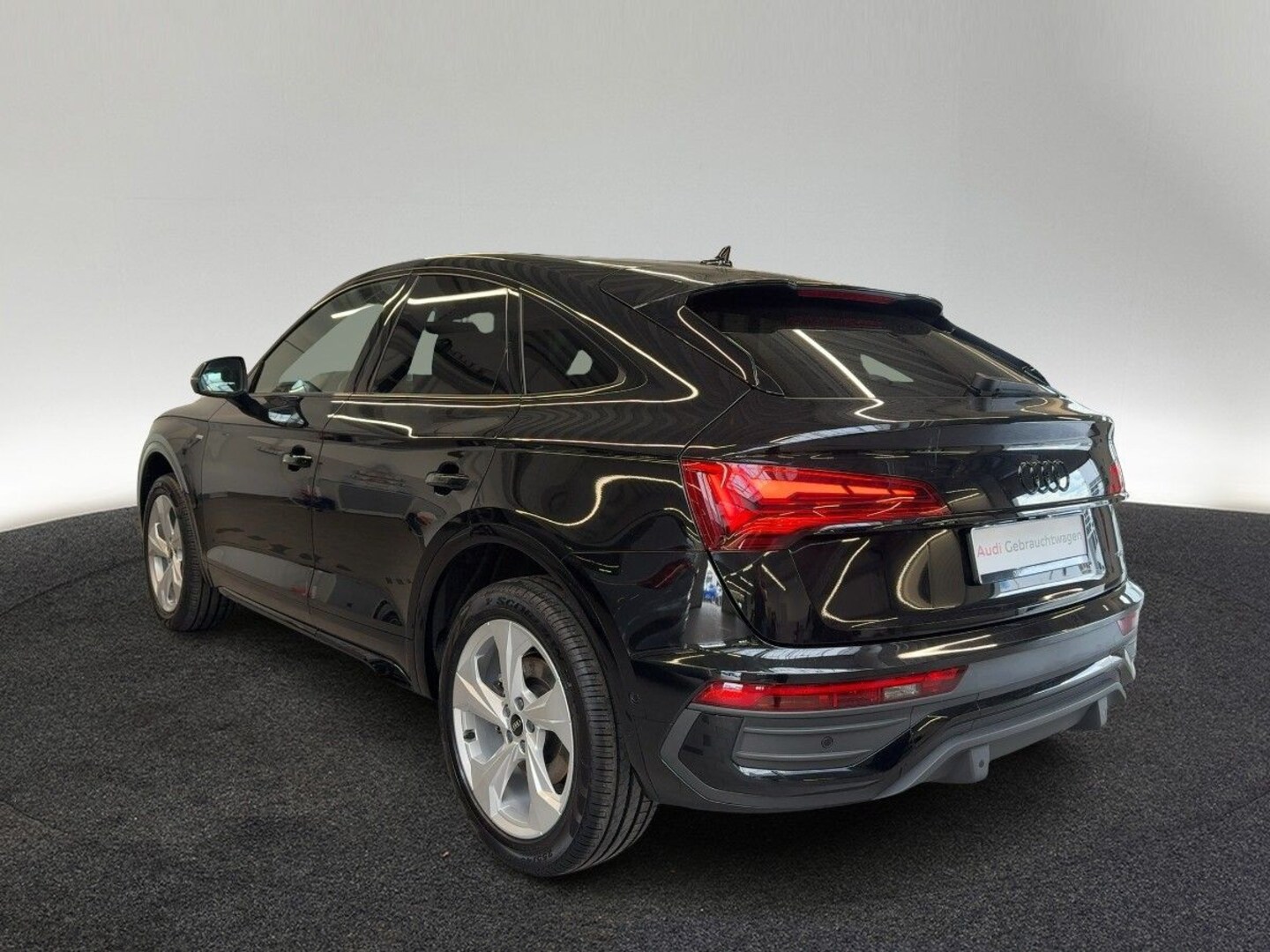 Bild über Audi Q5 Sportback 40 TDI quattro S tronic - für weitere Informationen kontaktieren Sie den Audi Partner