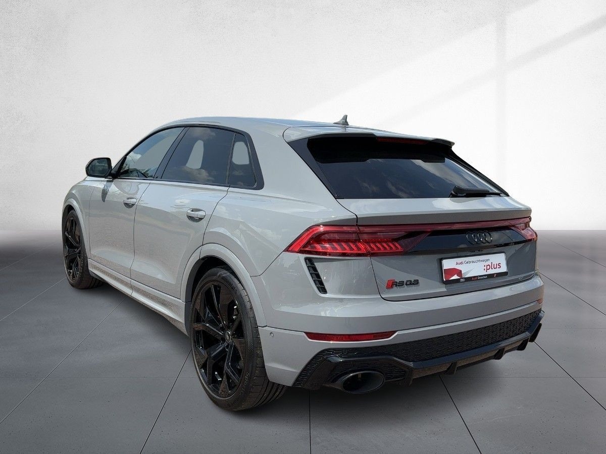 Audi RS Q8 SUV