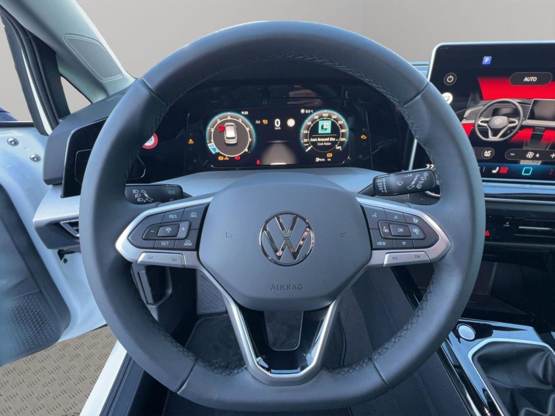 Volkswagen Golf Style