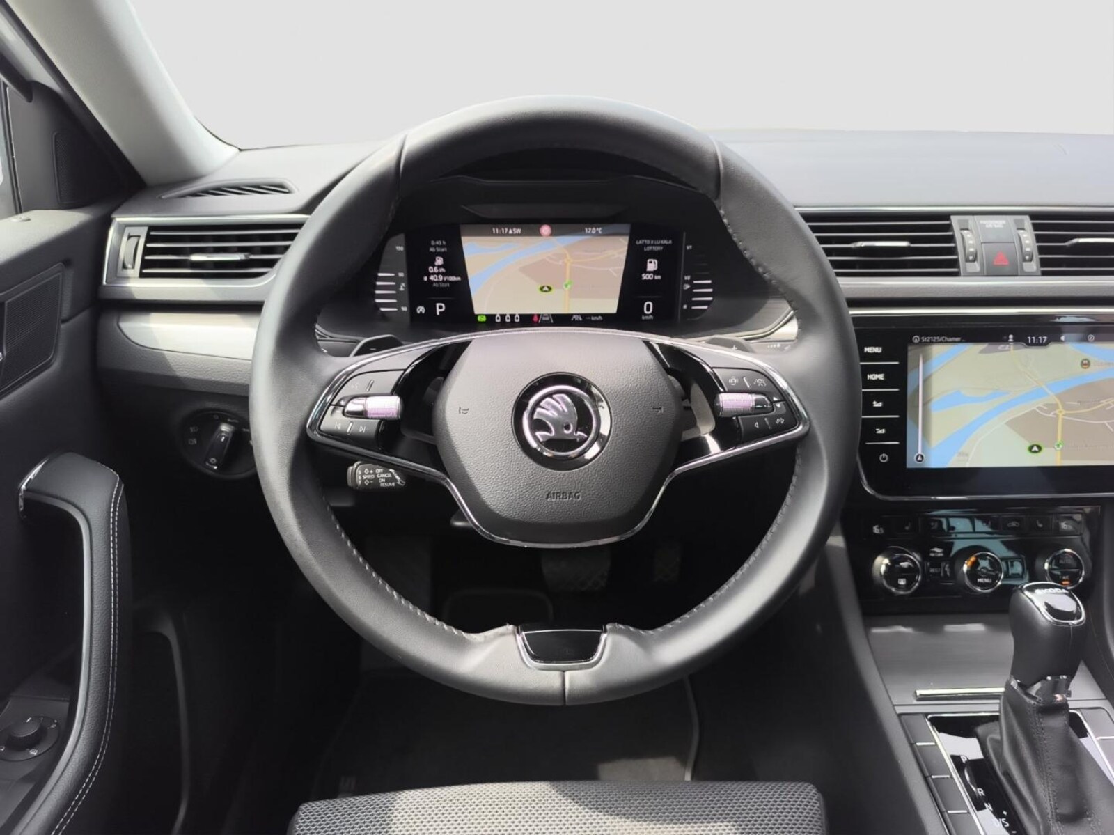 Škoda Superb Combi – Bild 14