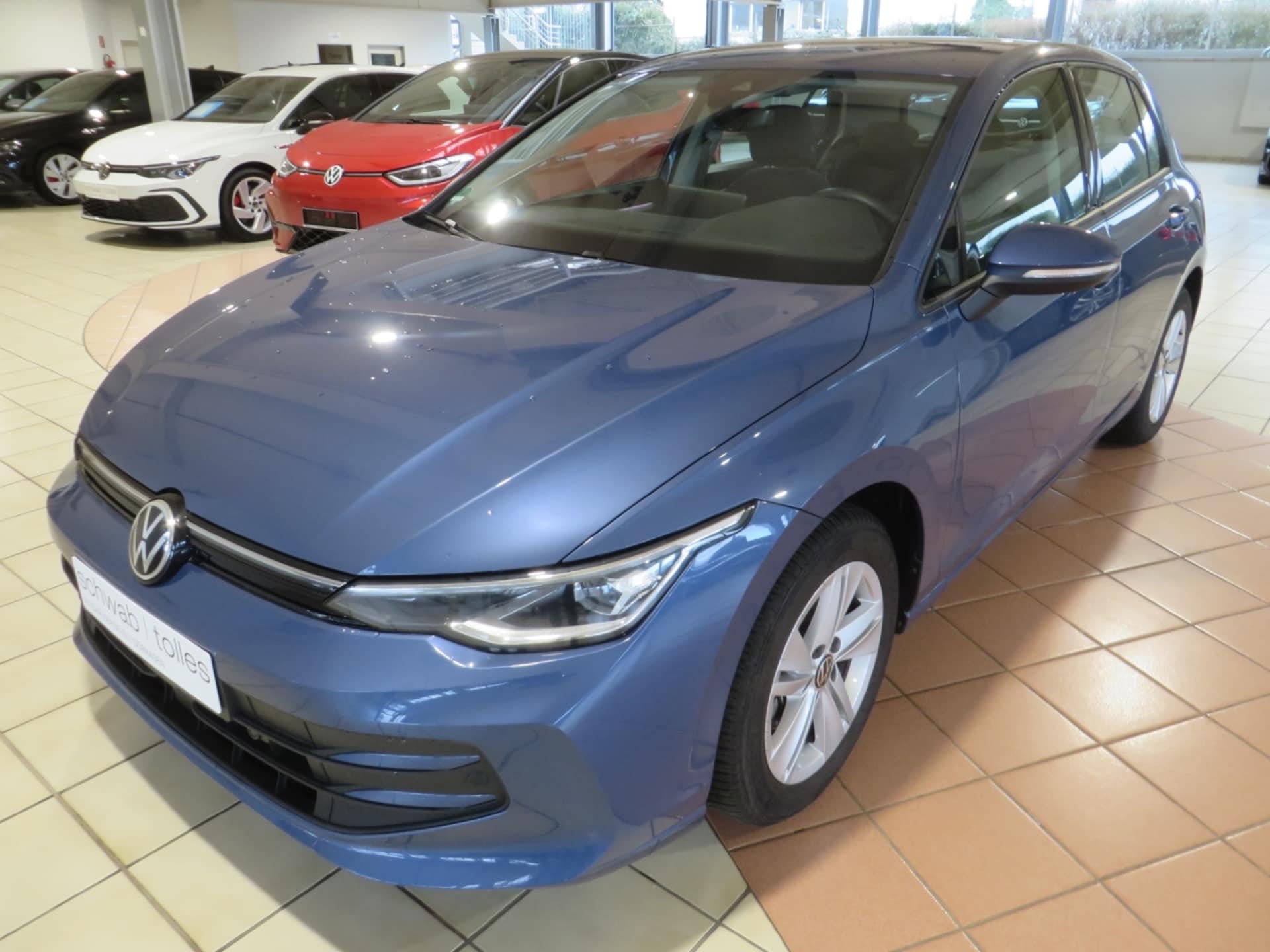 Volkswagen Golf Life