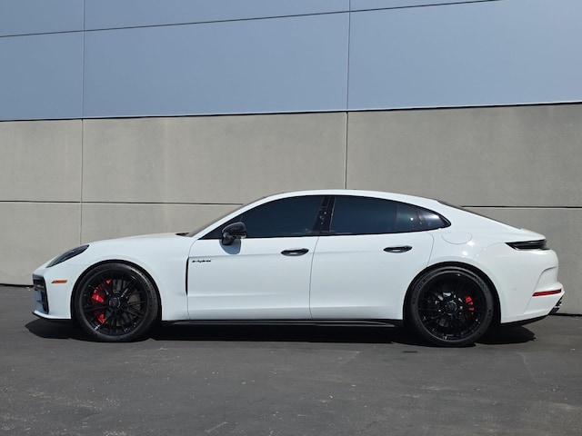 2025 Porsche