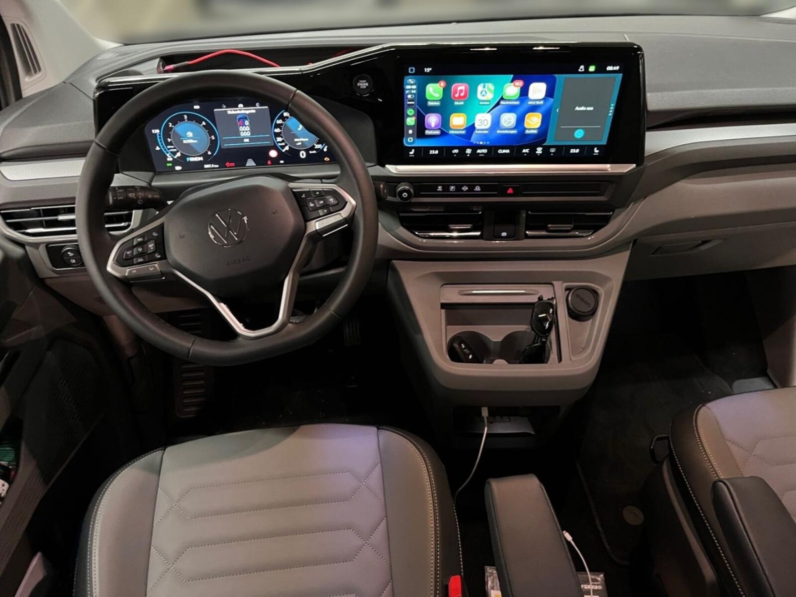 Volkswagen Caravelle – Bild 10