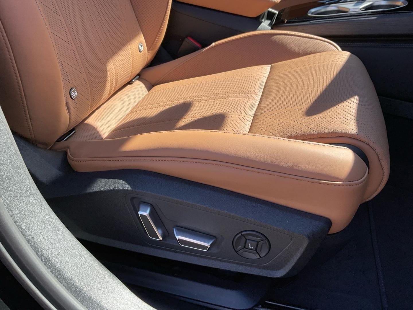 Bild über Audi A6 Avant edition one TDI quattro 220 kW S tronic - für weitere Informationen kontaktieren Sie den Audi Partner