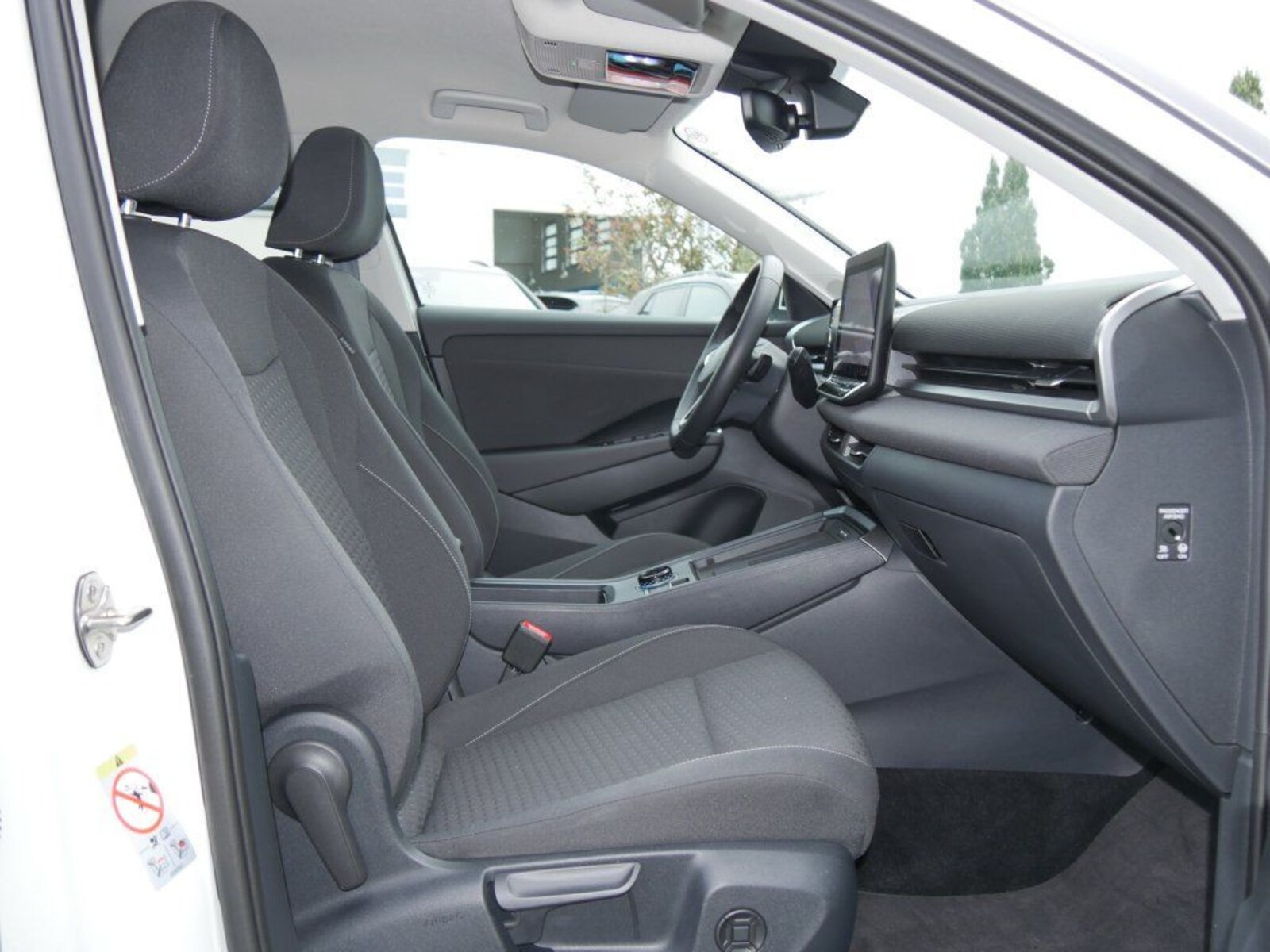 Volkswagen T-Roc – Bild 3