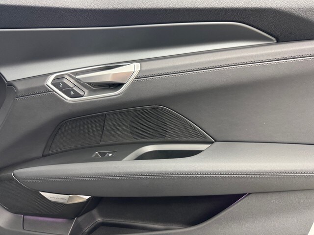 Image about Audi e-tron GT e-tron quattro