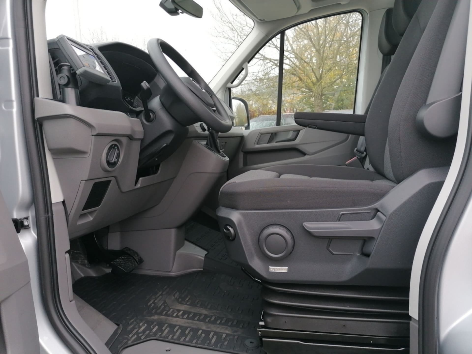 Volkswagen Crafter Einzelkabine langer Radstand