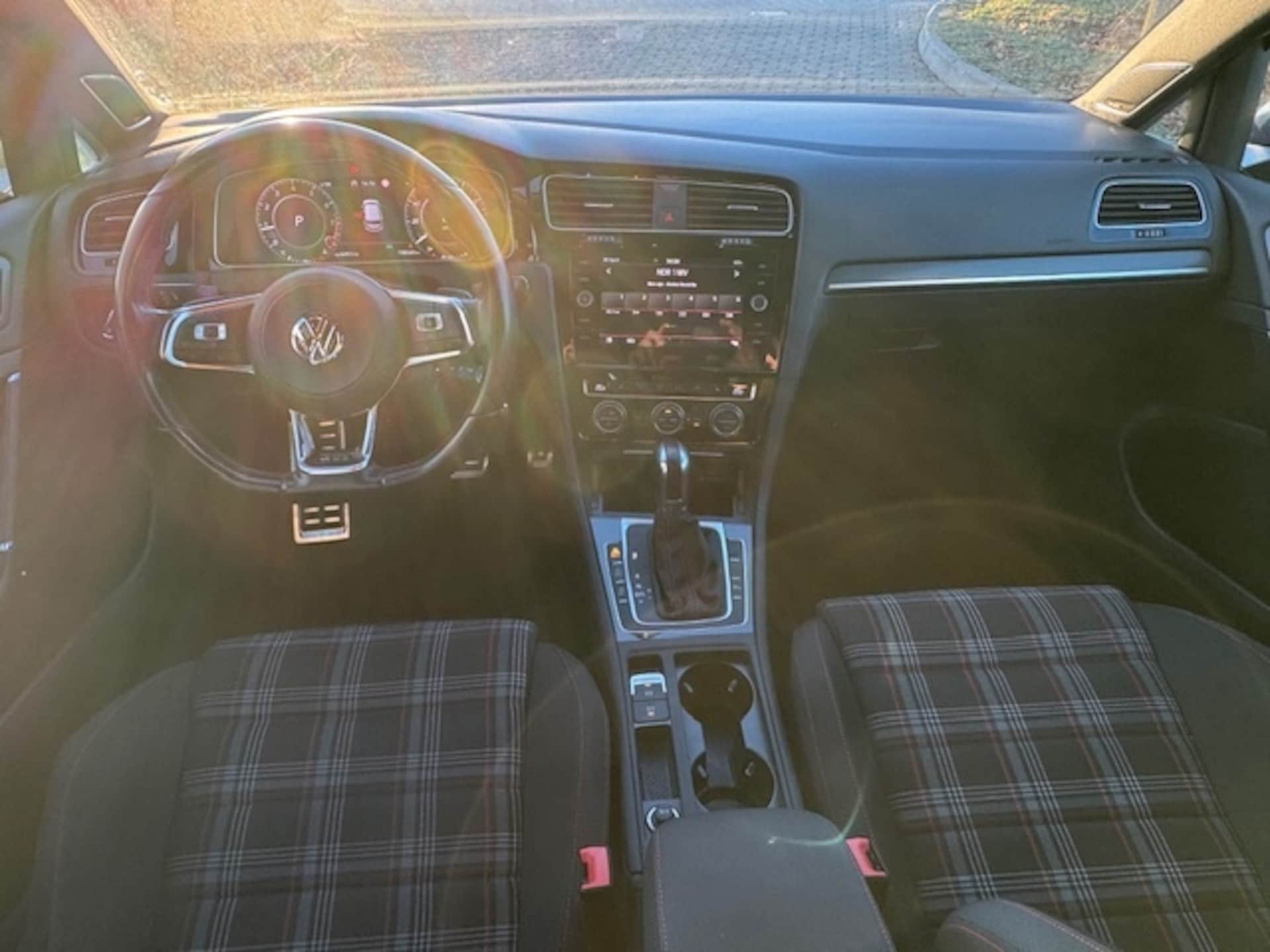 Volkswagen Golf GTI Performance