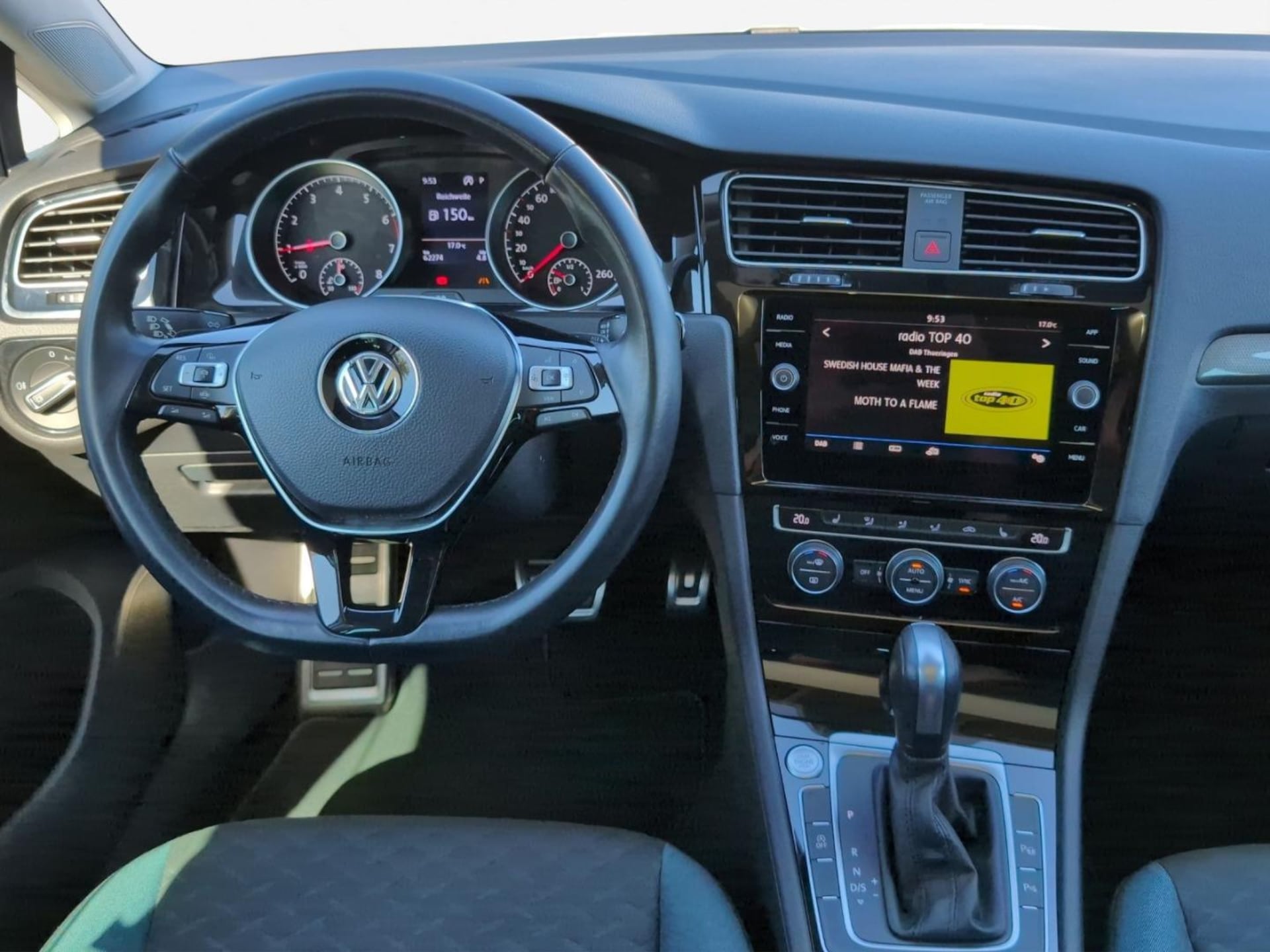 Volkswagen Golf IQ.DRIVE