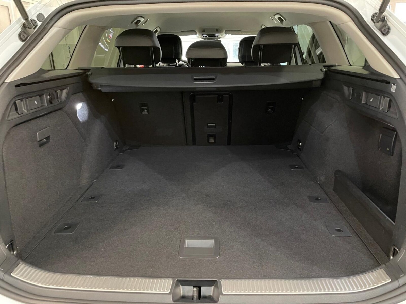 Volkswagen Passat – Bild 15