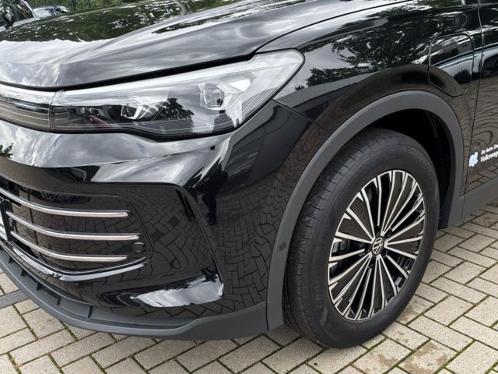 Volkswagen Tiguan – Bild 9