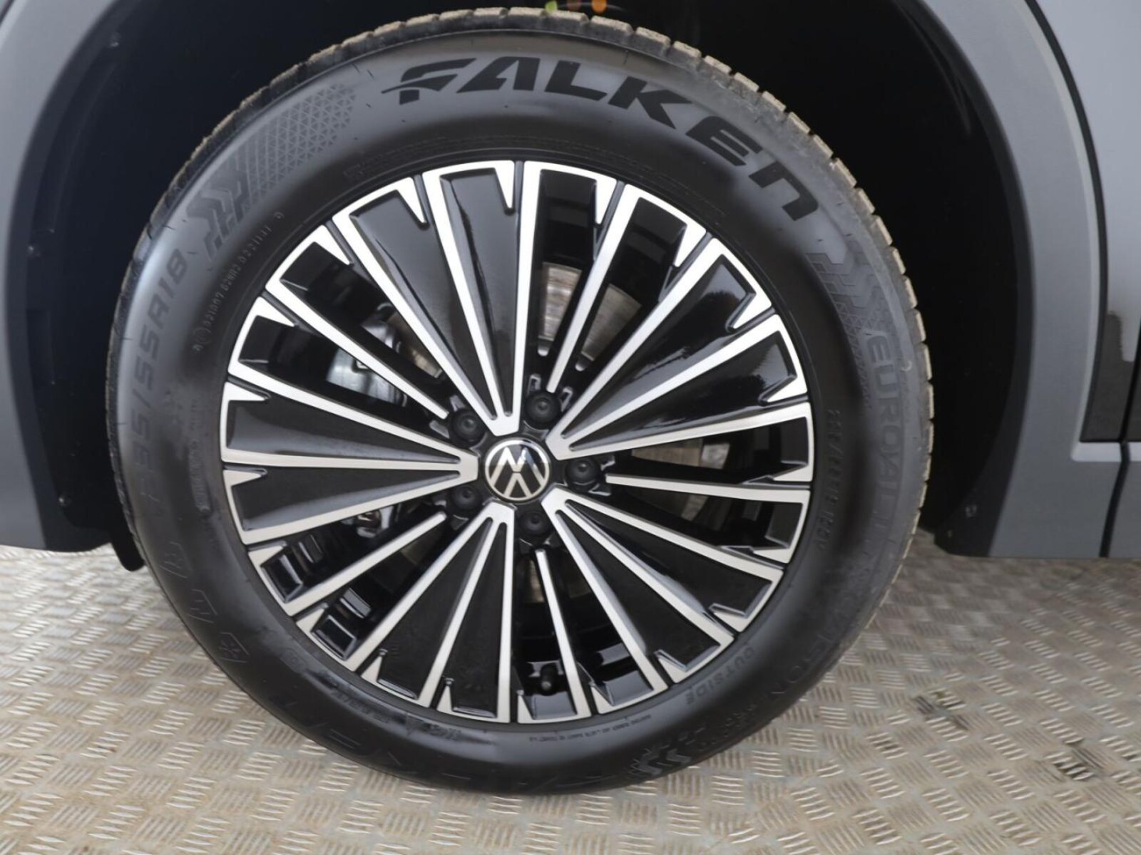 Volkswagen Tiguan – Bild 20
