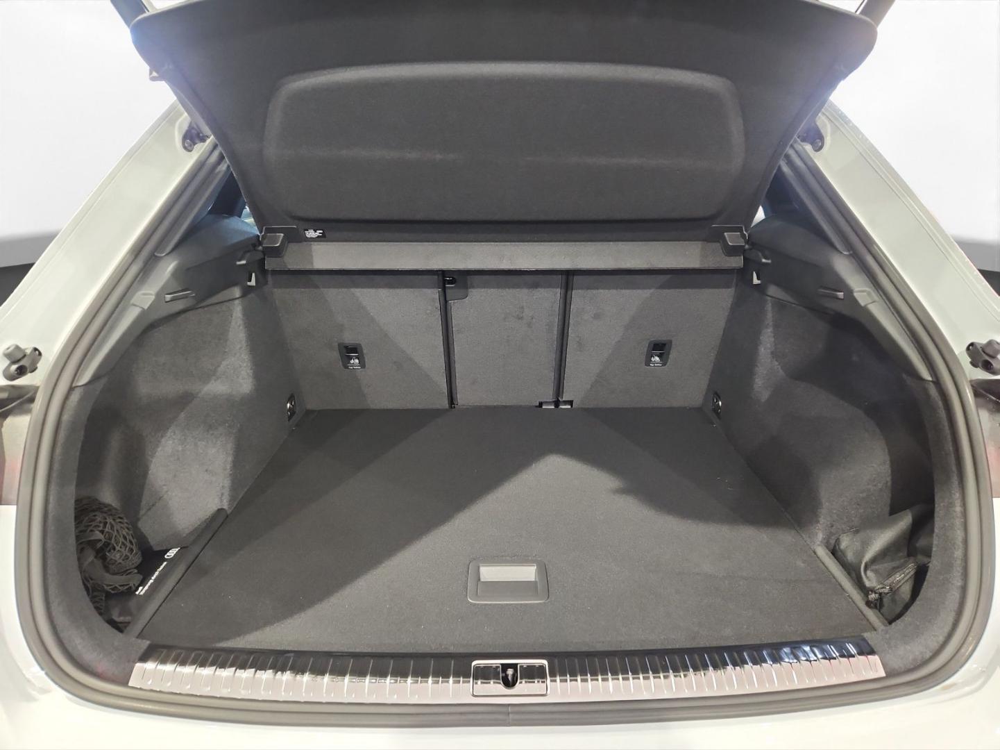 Image about Audi Q3 S line 40 TFSI quattro S tronic