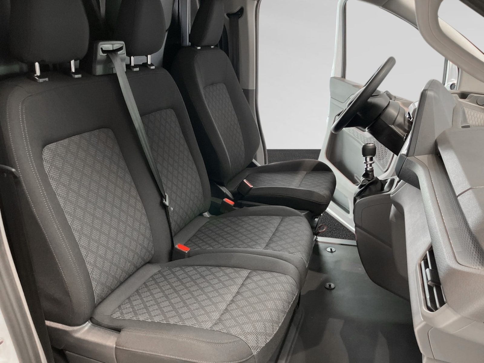 Volkswagen Transporter Kasten langer Radstand – Bild 16