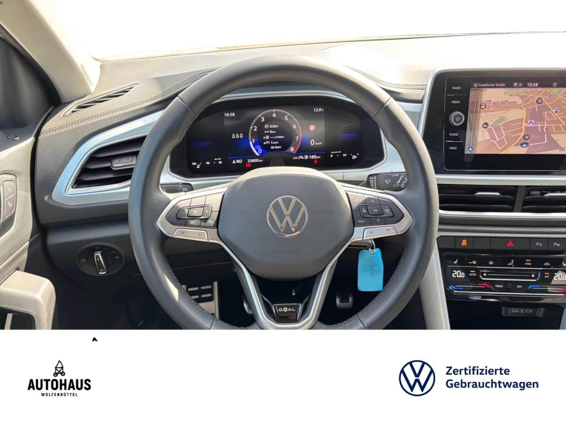 Volkswagen T-Roc Life