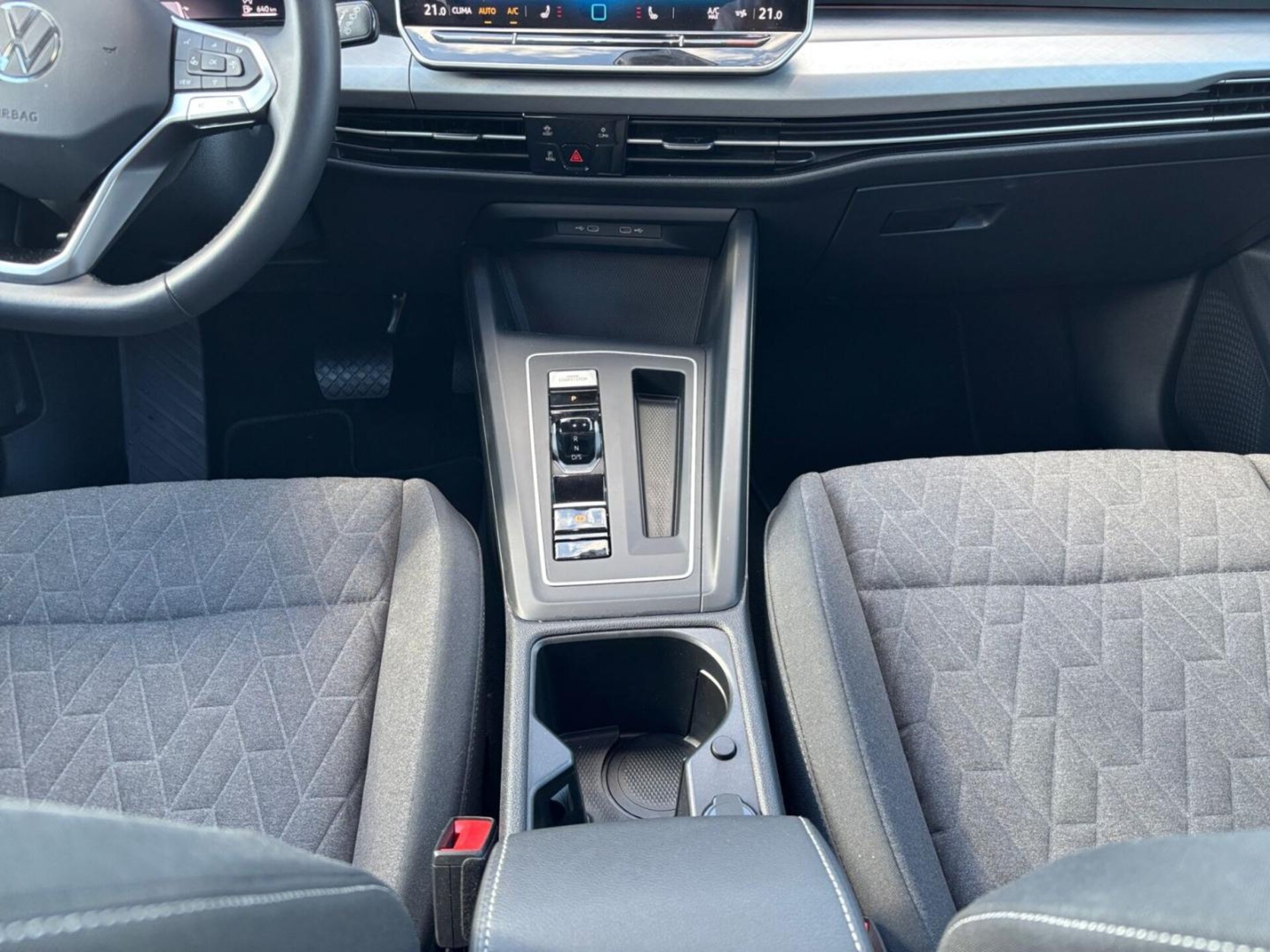 Volkswagen Golf Variant Life
