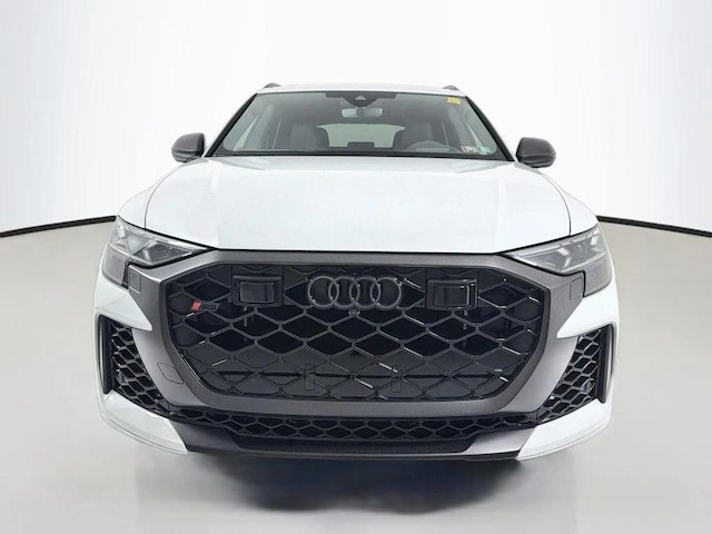 2026 Audi RS Q8 SUV performance