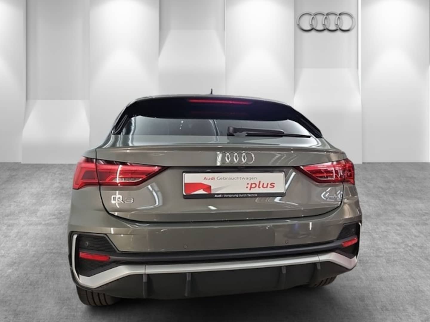 Bild über Audi Q3 Sportback S line 45 TFSI quattro S tronic - für weitere Informationen kontaktieren Sie den Audi Partner