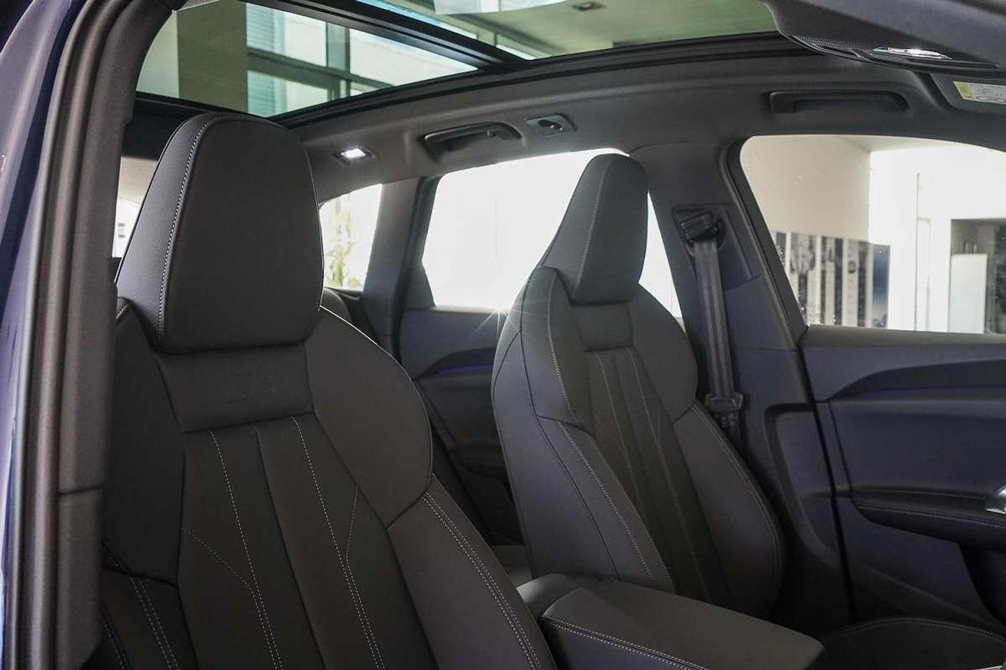 Image about Audi Q5 SUV TDI quattro 150 kW sport