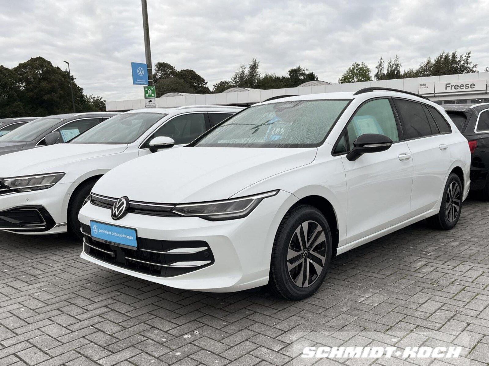Volkswagen Golf Variant – Bild 2