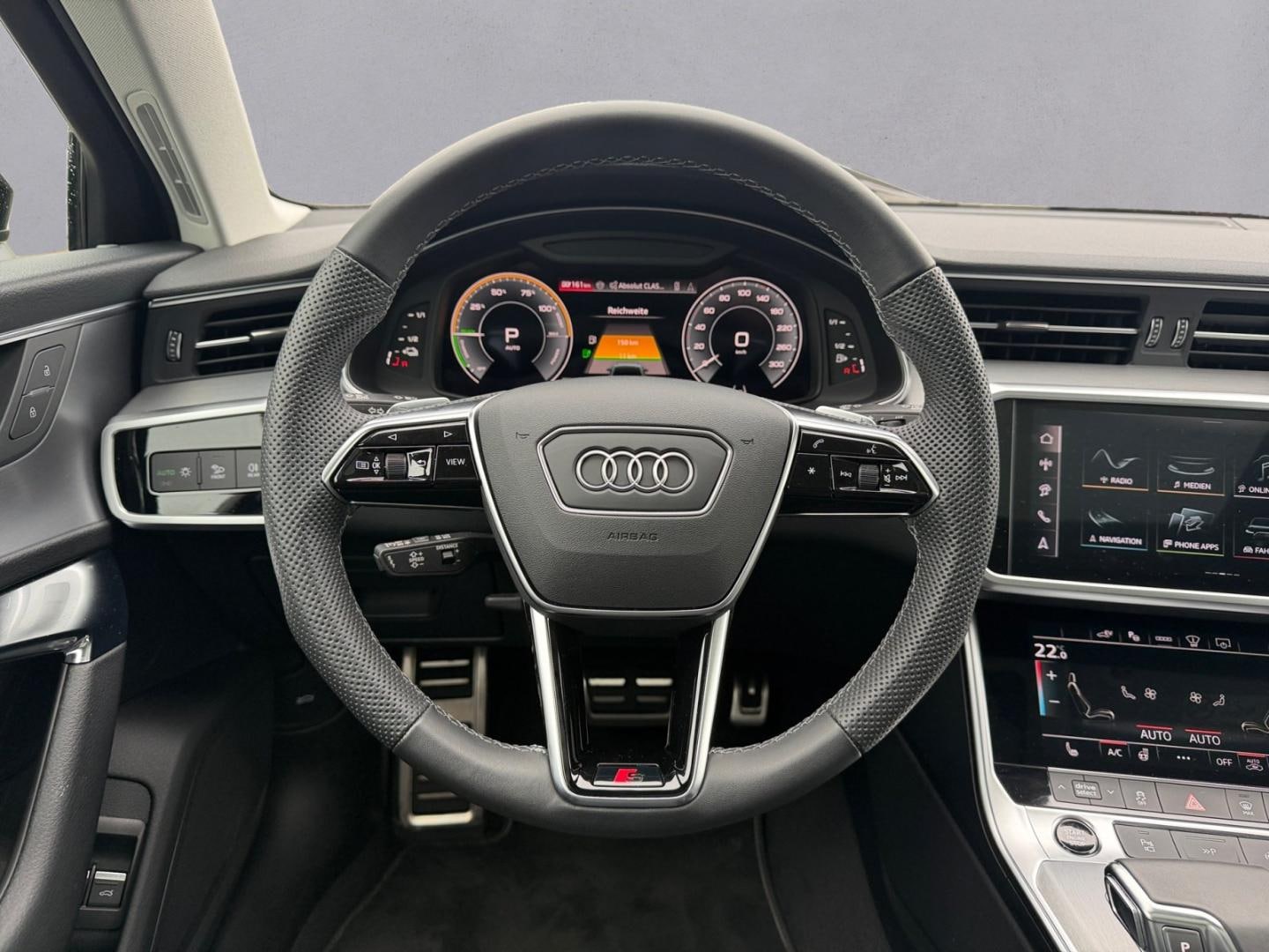Bild über Audi A6 Avant TFSI e S line 55 TFSI e quattro S tronic - für weitere Informationen kontaktieren Sie den Audi Partner