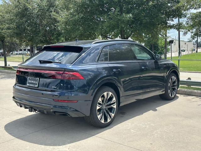2026 Audi Q8