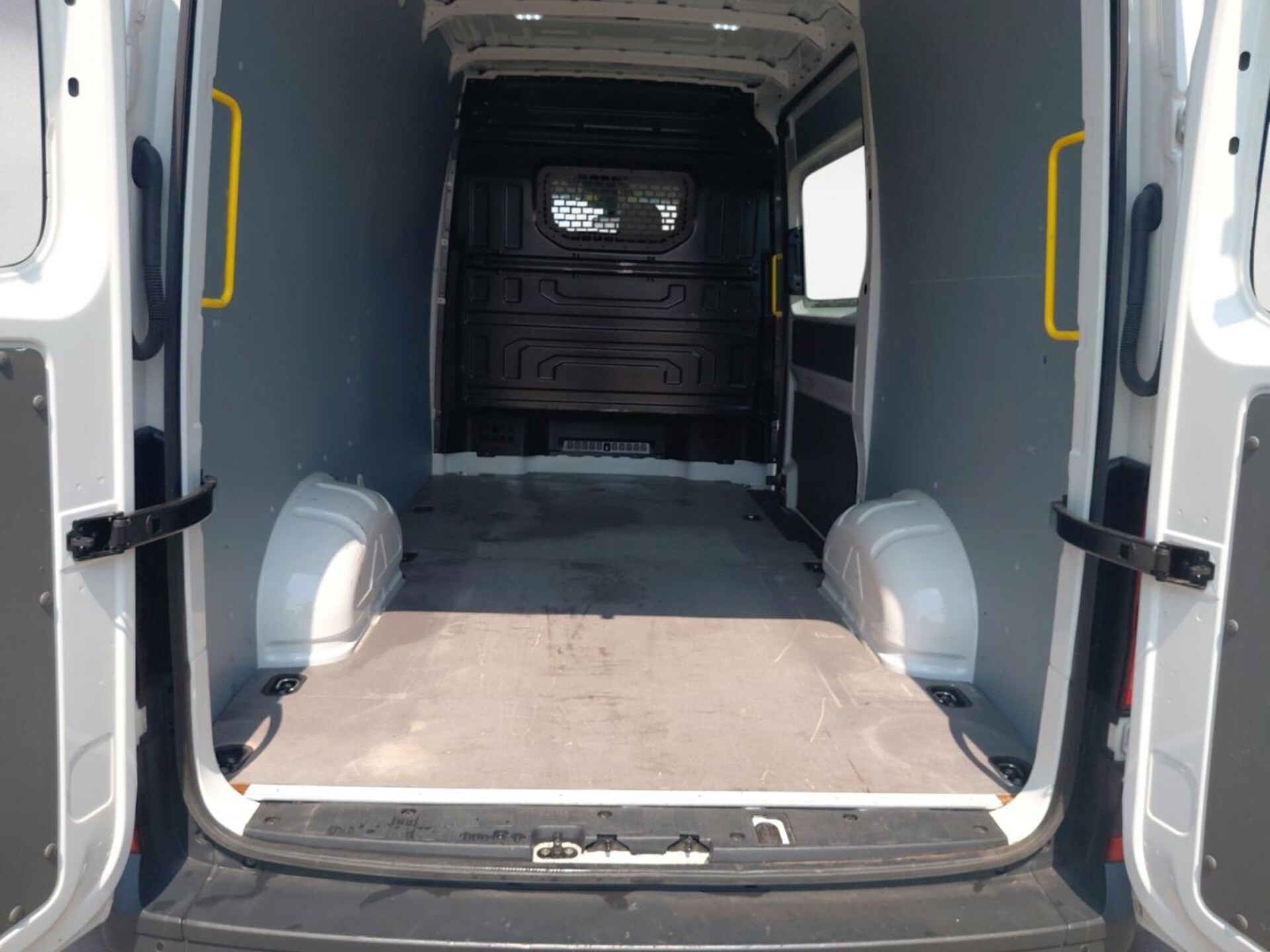 Volkswagen Crafter Kasten mittlerer Radstand