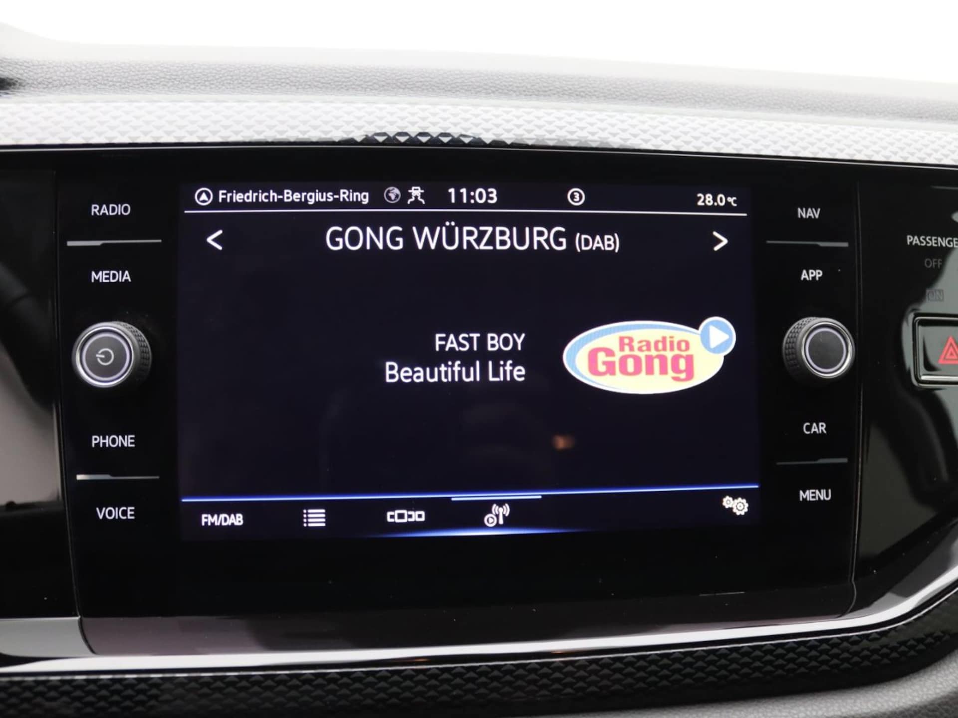 Volkswagen Polo Active