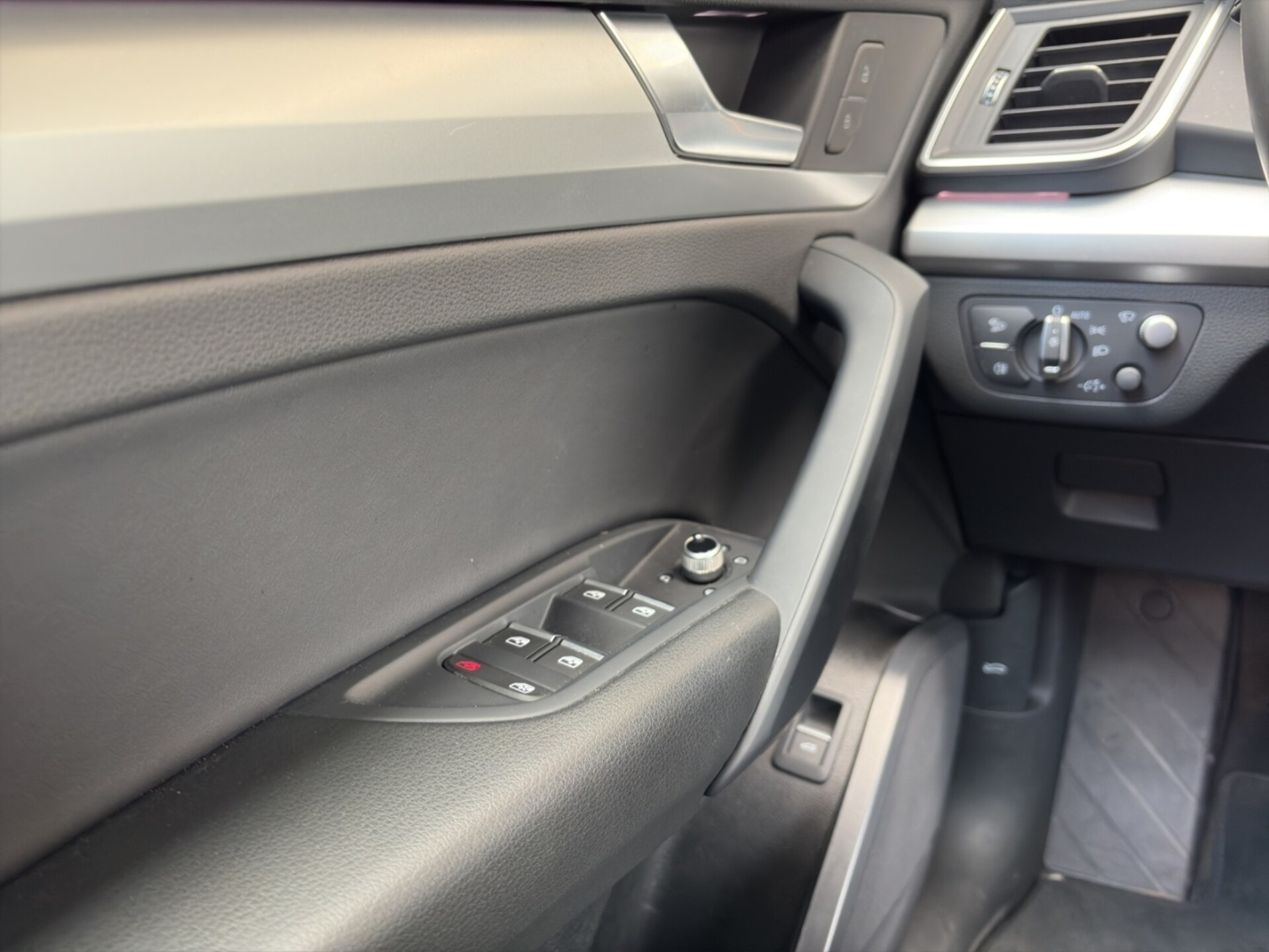 Audi Q5 SUV Advanced