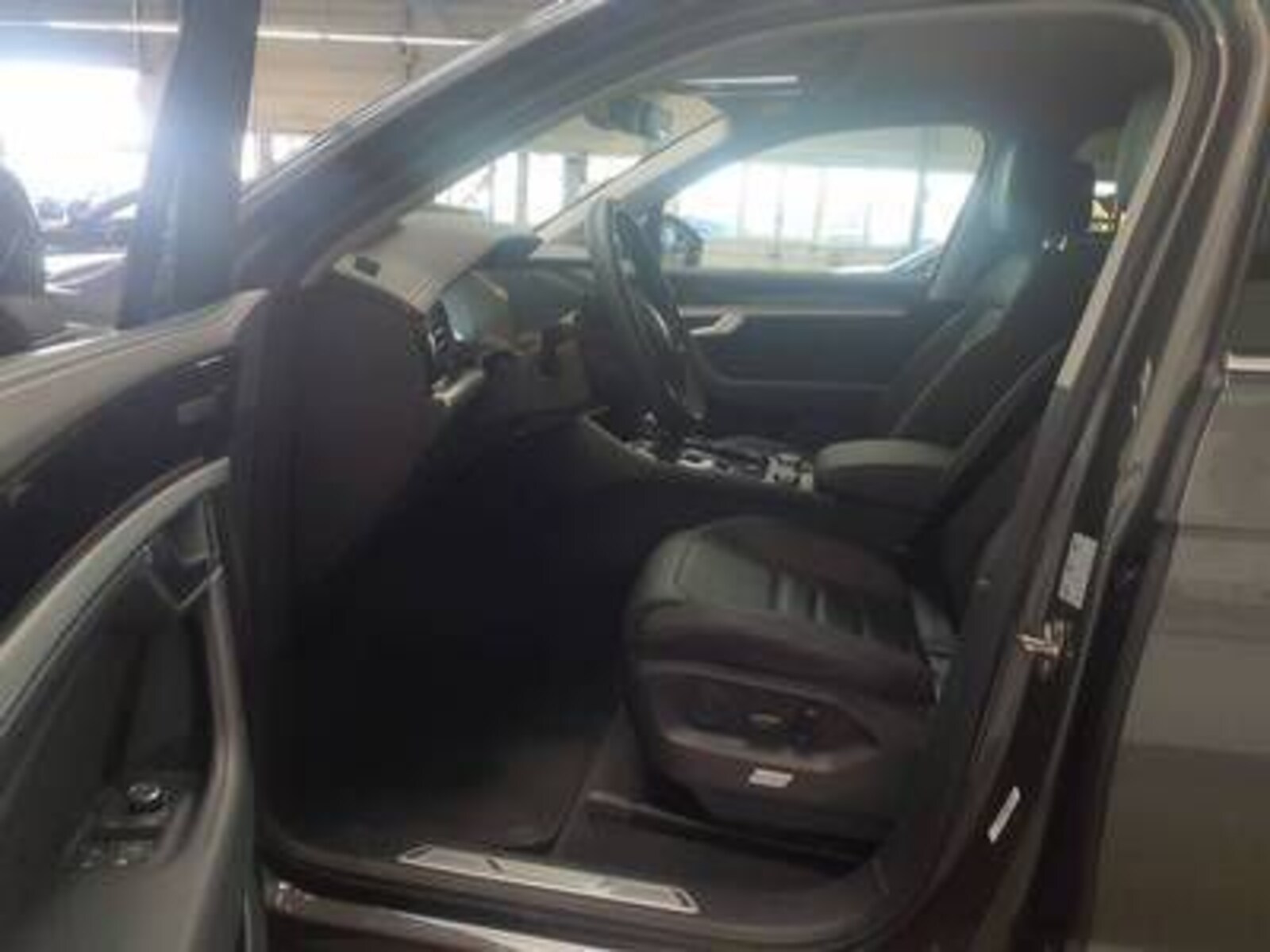 Volkswagen Touareg – Bild 4