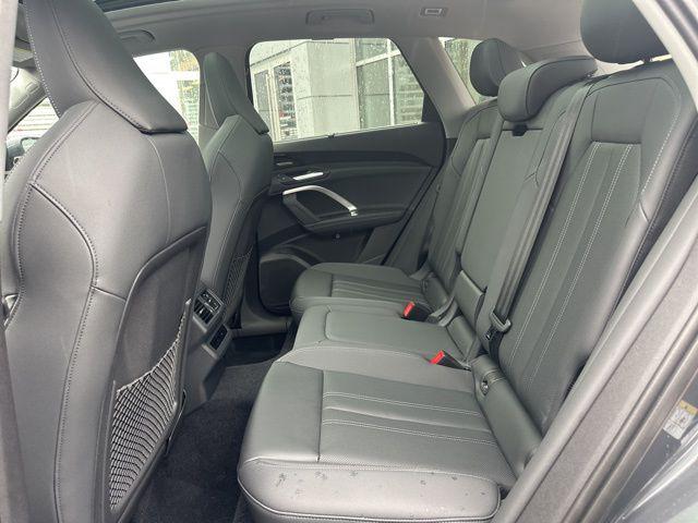 2025 Audi Q5 Premium Plus - Photo 13
