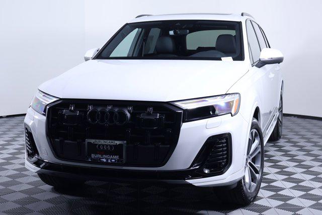 2026 Audi Q7 Premium