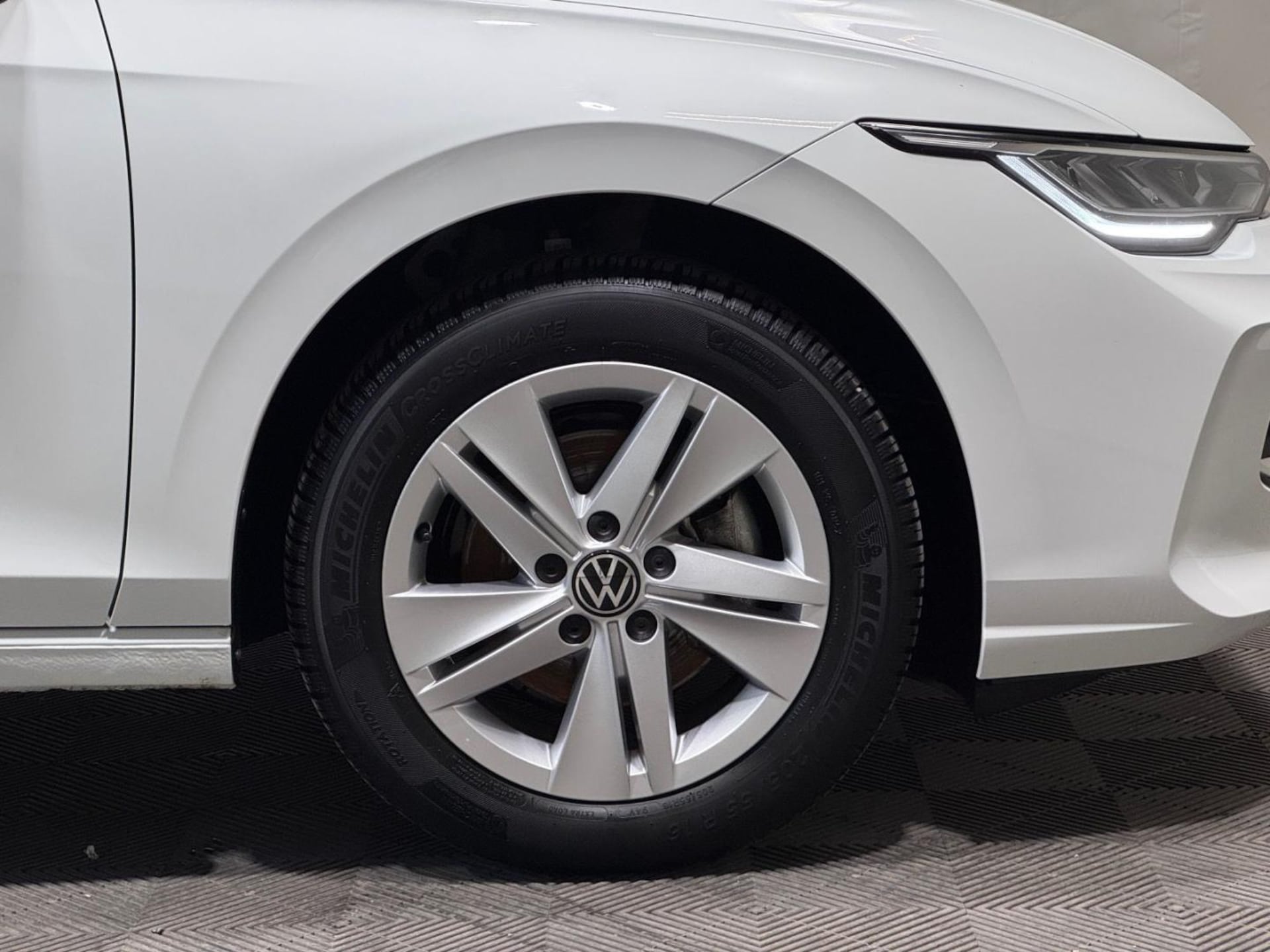 Volkswagen Golf Variant Life