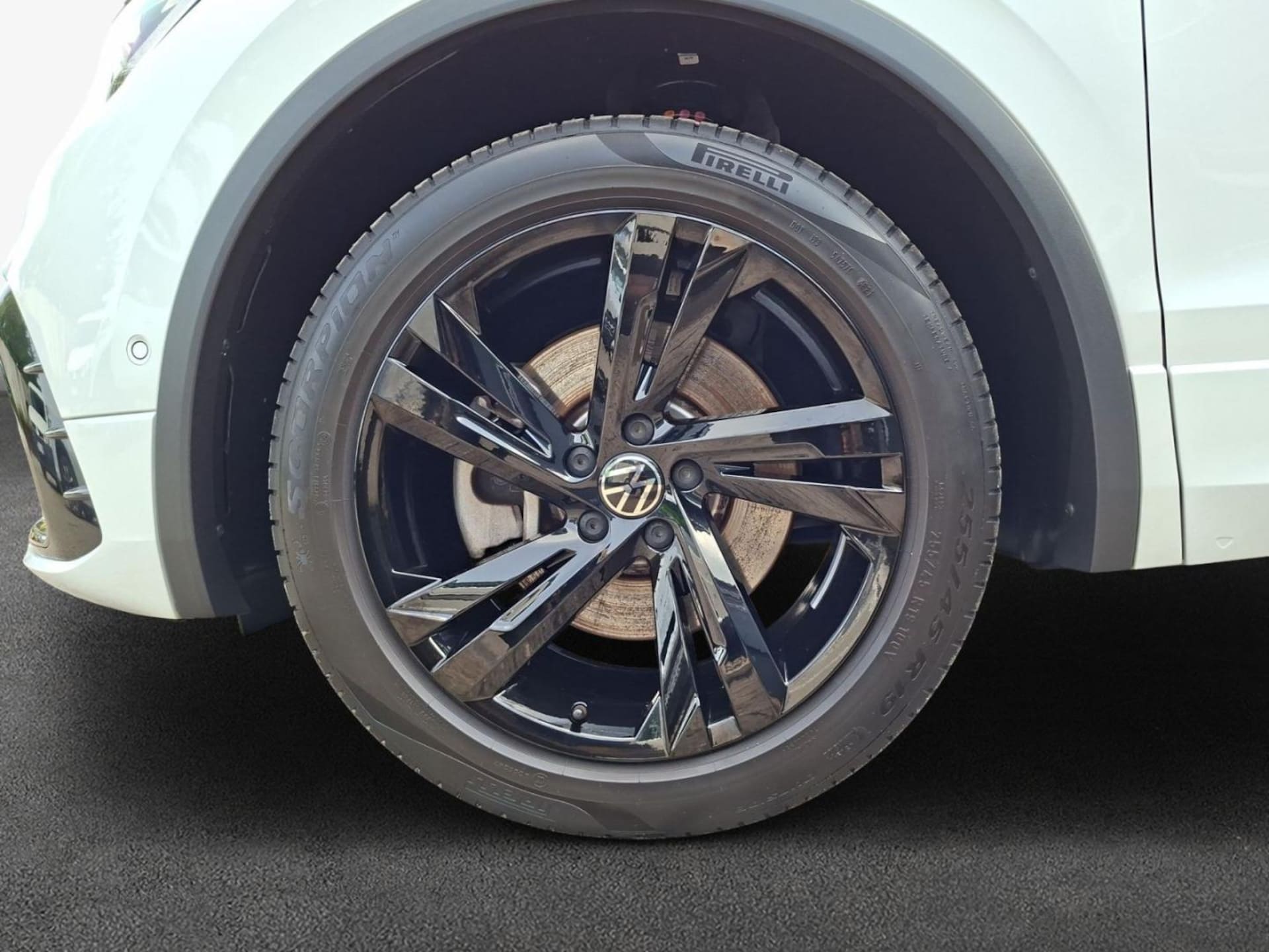 Volkswagen Tiguan R-Line