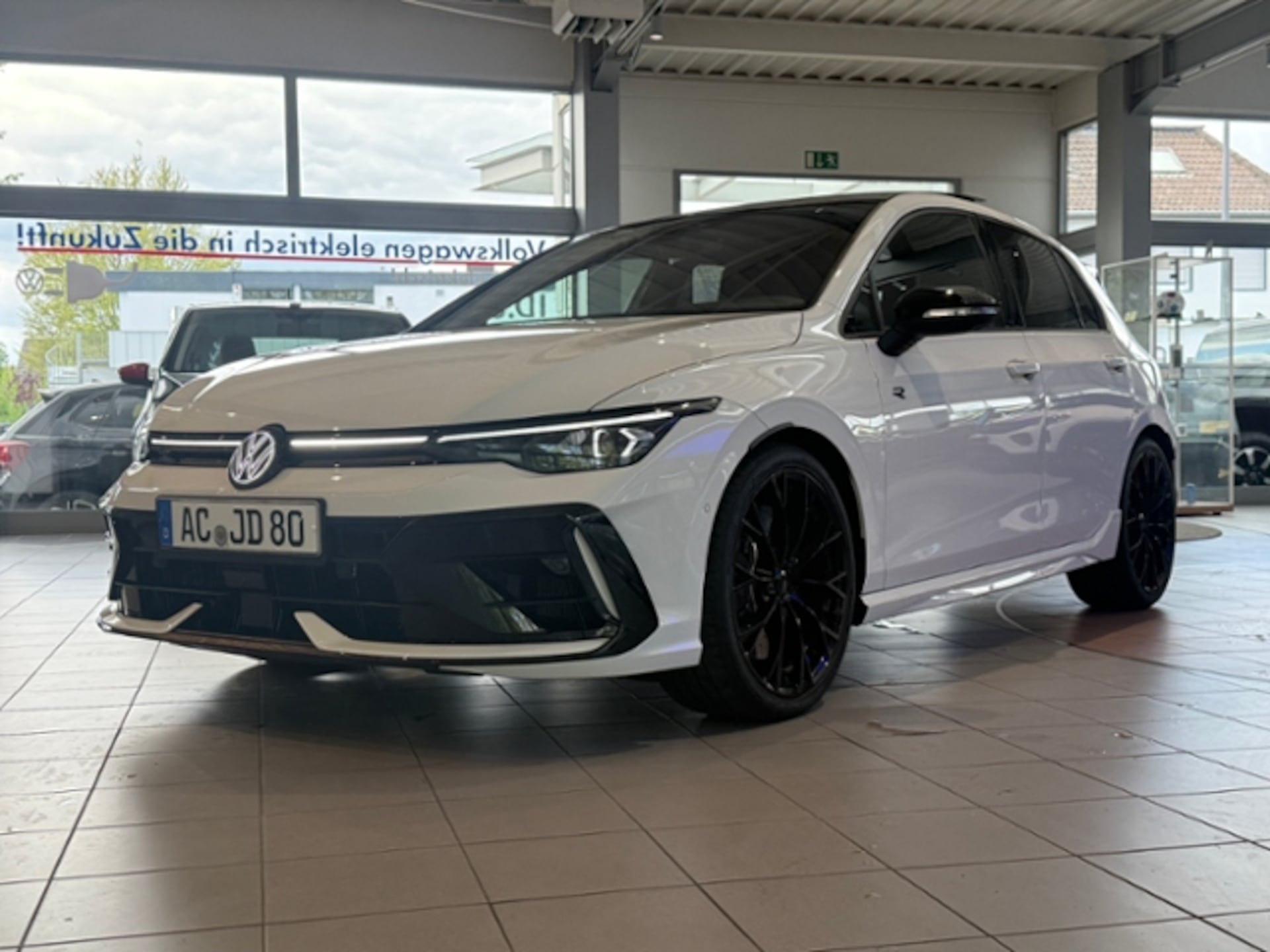 Volkswagen Golf R Black Edition