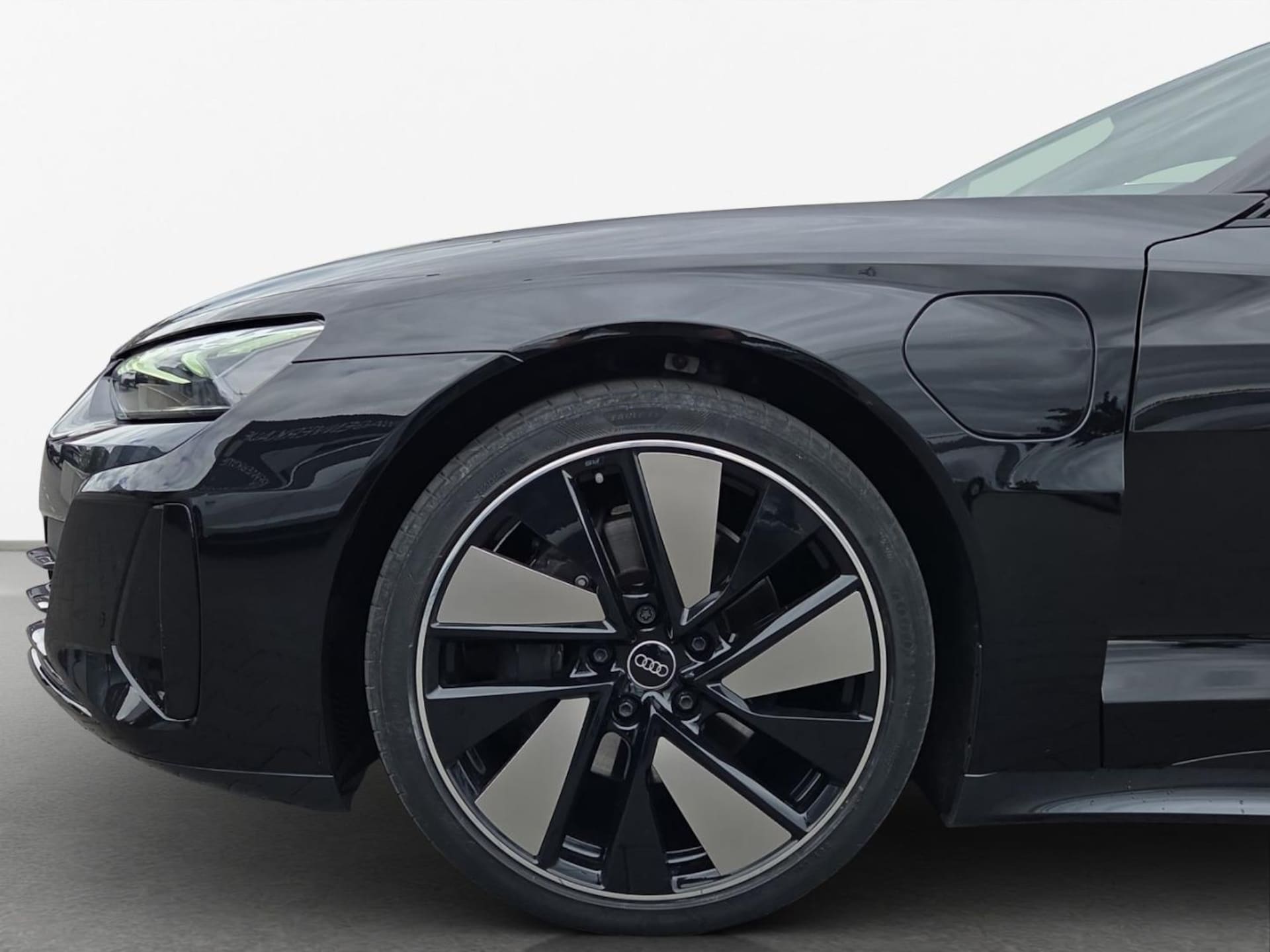 Audi e-tron GT quattro