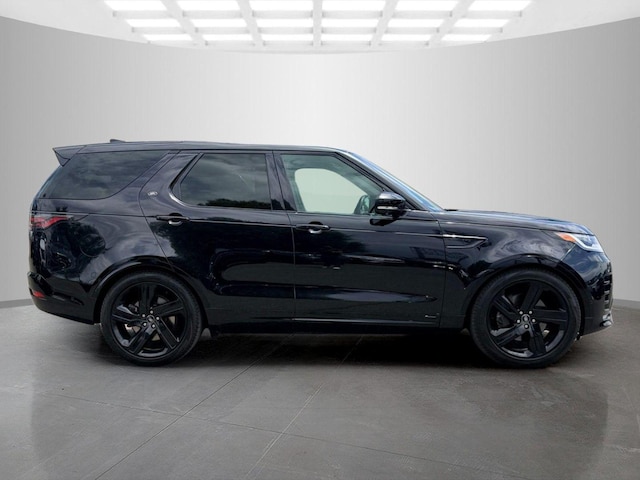 2022 Land Rover Discovery