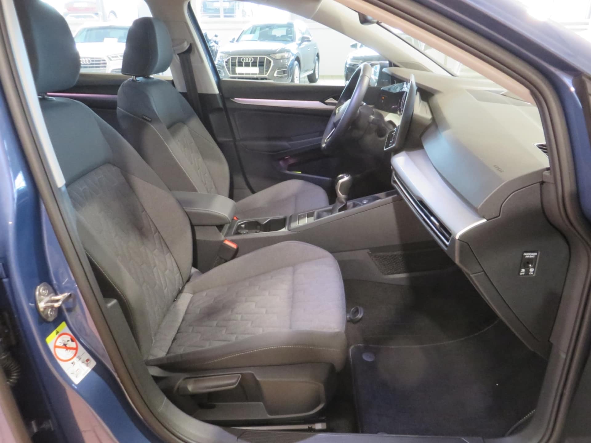 Volkswagen Golf Life