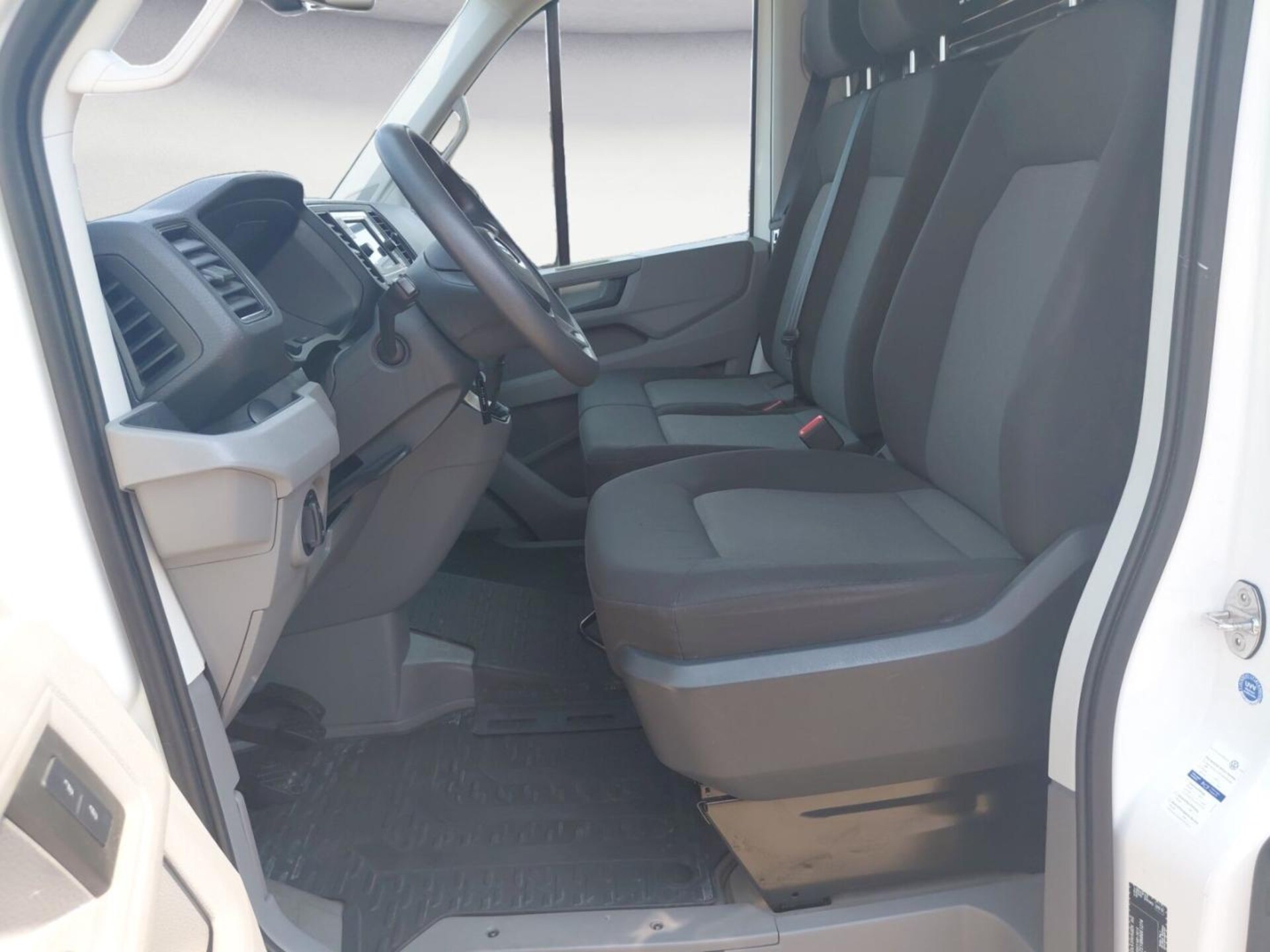 Volkswagen Crafter Kasten mittlerer Radstand