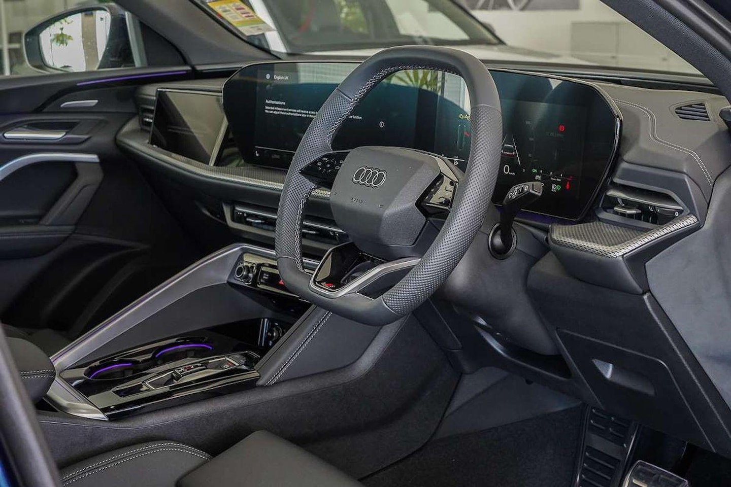 Image about Audi Q5 SUV TDI quattro 150 kW sport