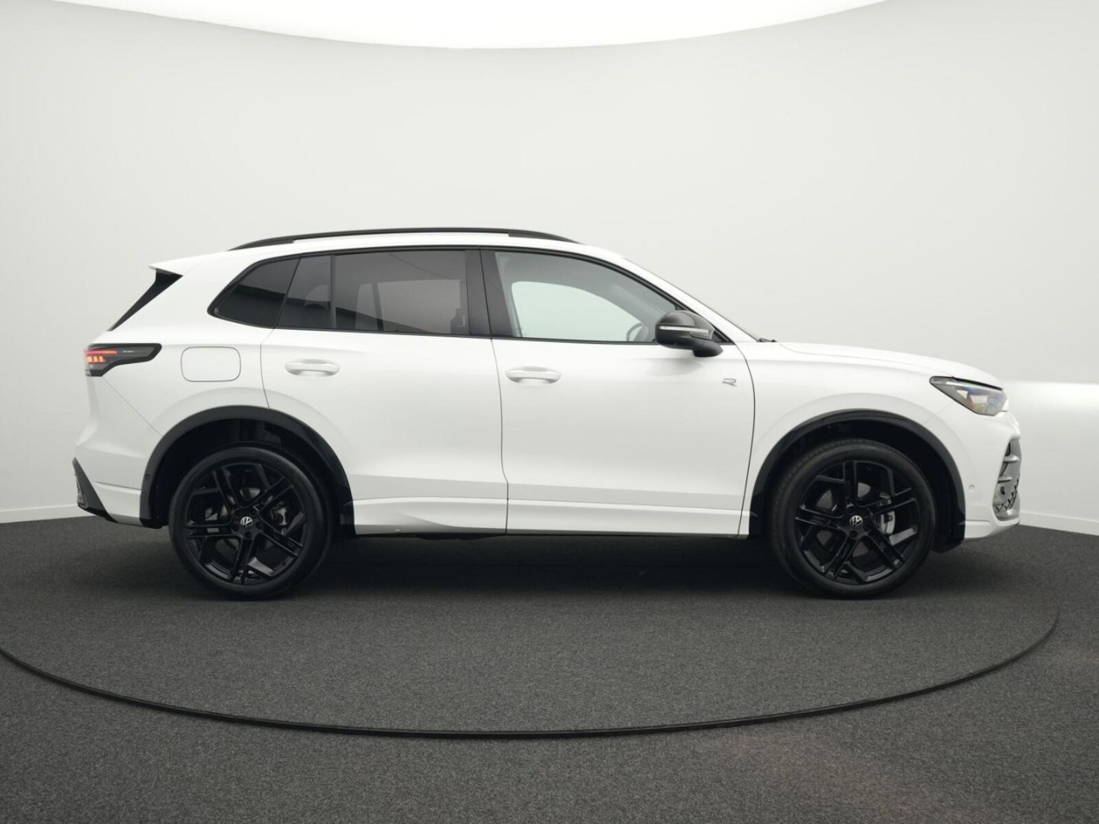 Volkswagen Tiguan – Bild 14