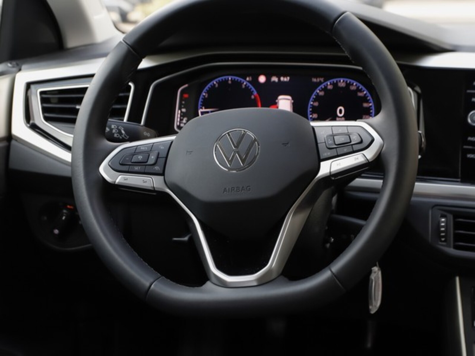 Volkswagen Polo – Bild 10