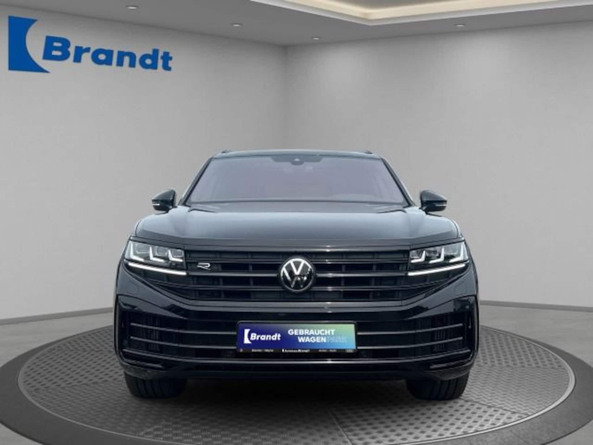 Volkswagen Touareg R