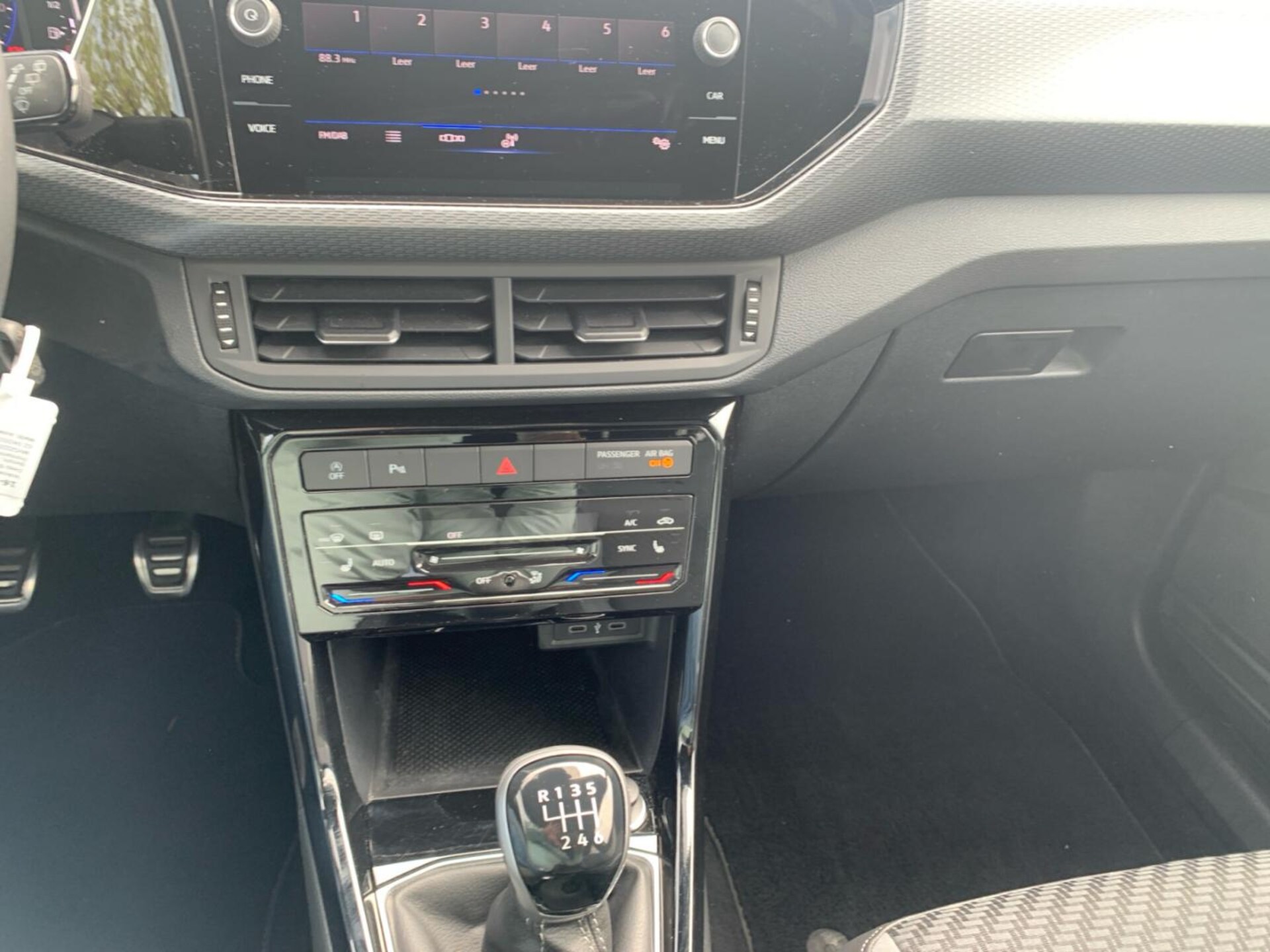 Volkswagen T-Cross Style